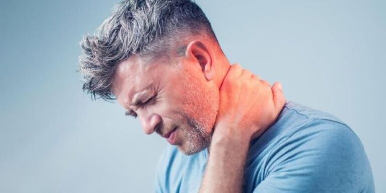 Anda Menderita Sakit Leher? Fakta yang Perlu Anda Ketahui