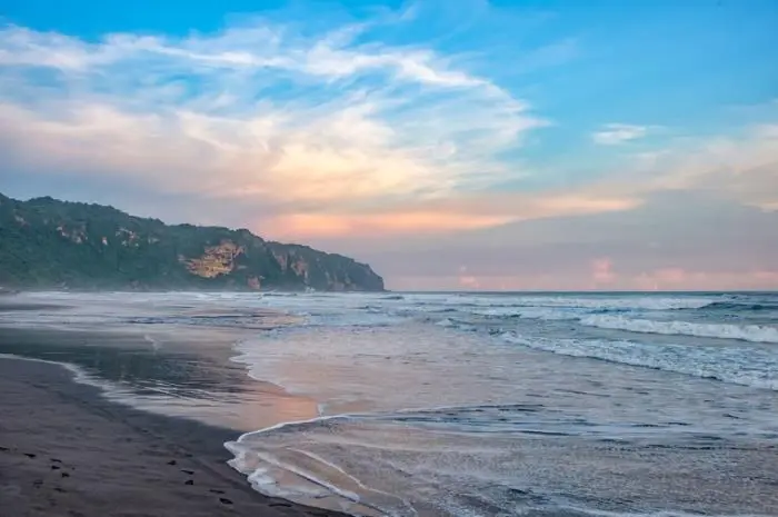 Pantai Depok, Wisata Bahari Favorit di Bantul
